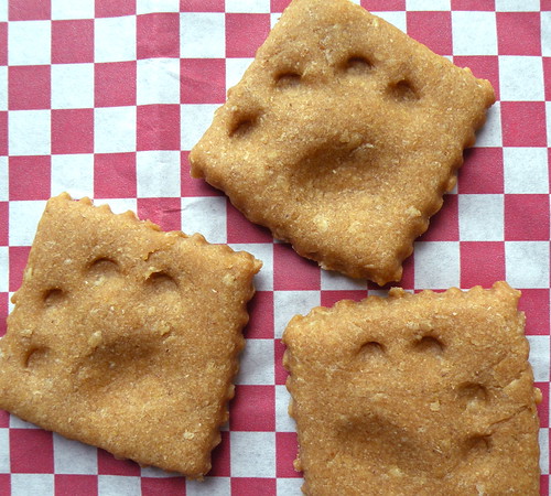 MF PB Dog Biscuits