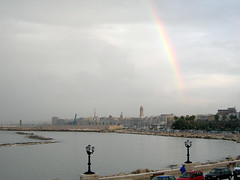 Arcobaleno su Bari • <a style="font-size:0.8em;" href="http://www.flickr.com/photos/68353010@N08/6212622730/" target="_blank">View on Flickr</a>