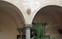 Michelozzo, Small Court or Cloister with Medici Arms, San Marco