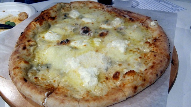 bianca pizza at tartufo pizzeria
