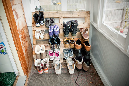 {how to} make a shoe pallet