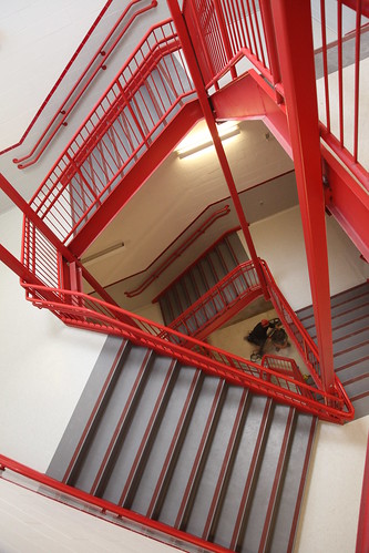 Penrose red staircase