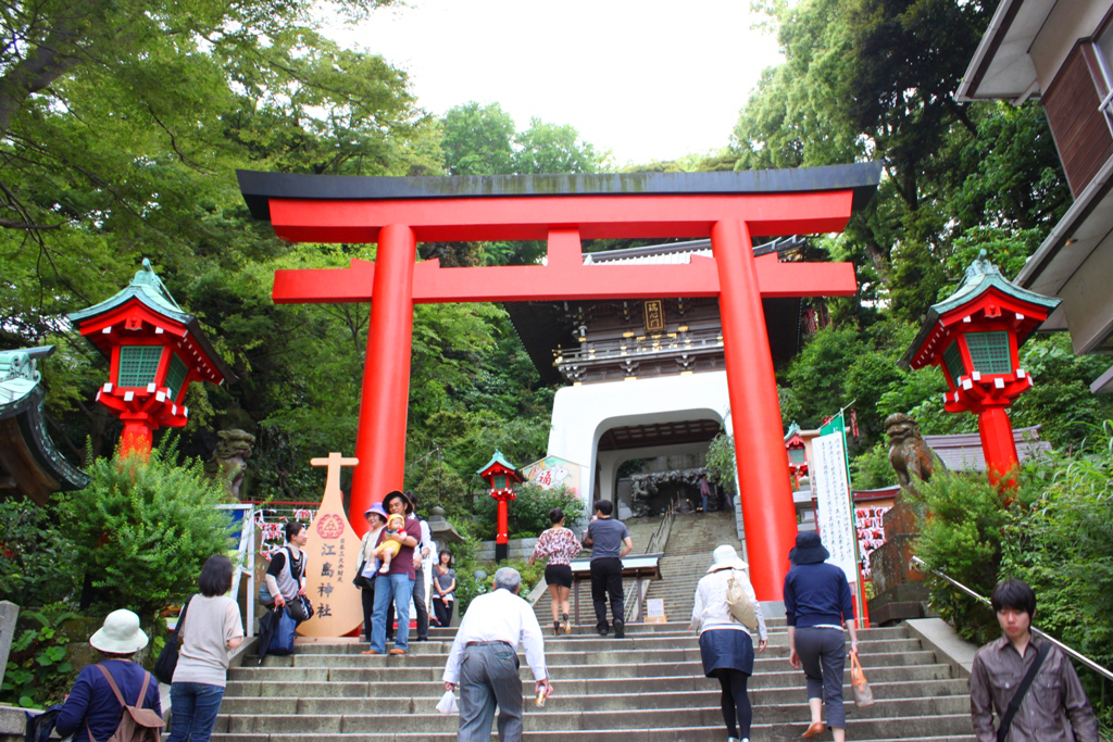 A walking guide of Enoshima (5)