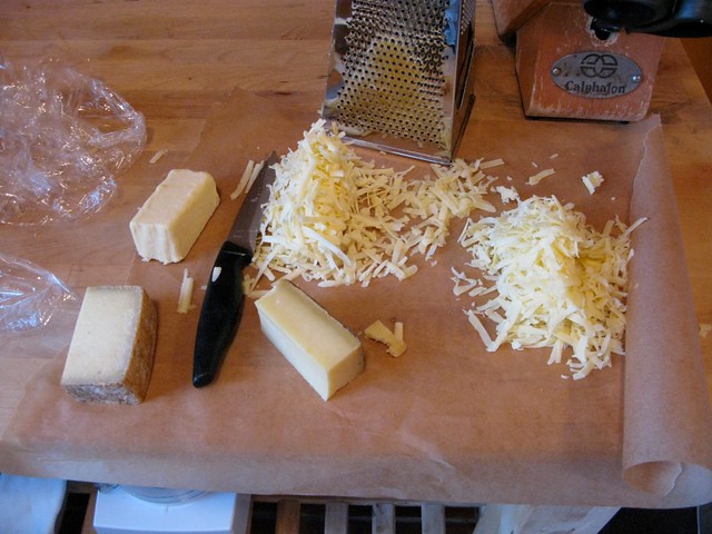 Improvised Mac & Cheese - The Amateur Gourmet