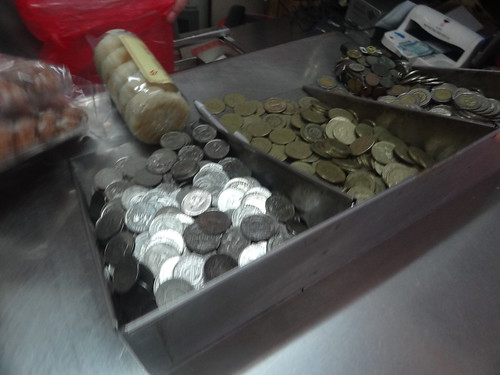 cashier coins