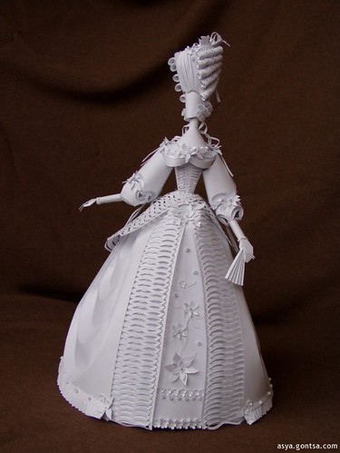 Rococo paper woman