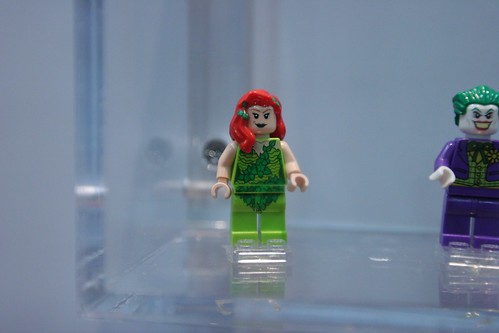 Poison Ivy - LEGO Super Heroes Minifigs - DC Comics