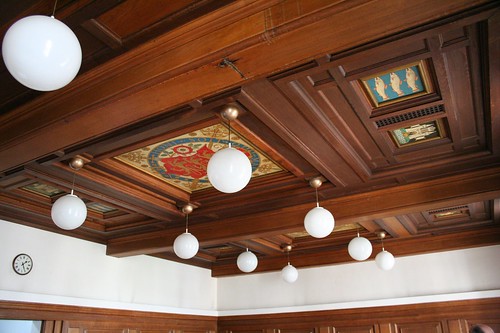 Ornate ceiling - less ornate lighting