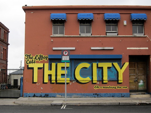 The Liffey Cuts the City