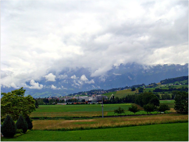 Rainy day in Liechtenstein<br/>© <a href="https://flickr.com/people/40999618@N05" target="_blank" rel="nofollow">40999618@N05</a> (<a href="https://flickr.com/photo.gne?id=6183507328" target="_blank" rel="nofollow">Flickr</a>)