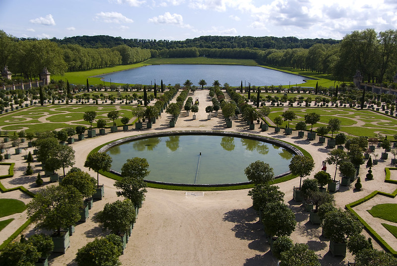 Louis XIV's Versailles Palace<br/>© <a href="https://flickr.com/people/14433163@N03" target="_blank" rel="nofollow">14433163@N03</a> (<a href="https://flickr.com/photo.gne?id=6199190930" target="_blank" rel="nofollow">Flickr</a>)