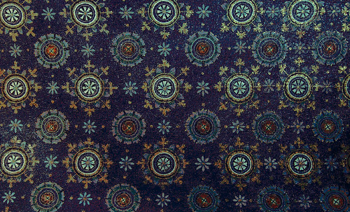 Mosaicos Islámicos • <a style="font-size:0.8em;" href="http://www.flickr.com/photos/30735181@N00/6193211497/" target="_blank">View on Flickr</a>