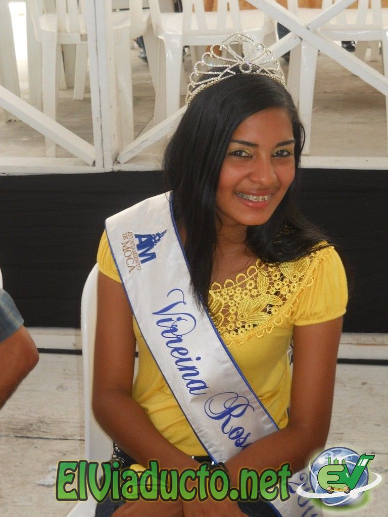 Yuldania Mendez Monegro Vi-Reina de las Patronales Rosario 2011