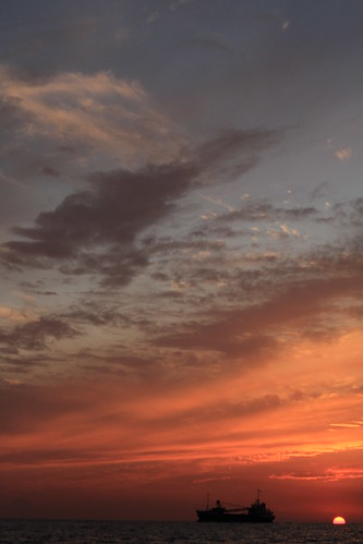hirizo sunset 2011