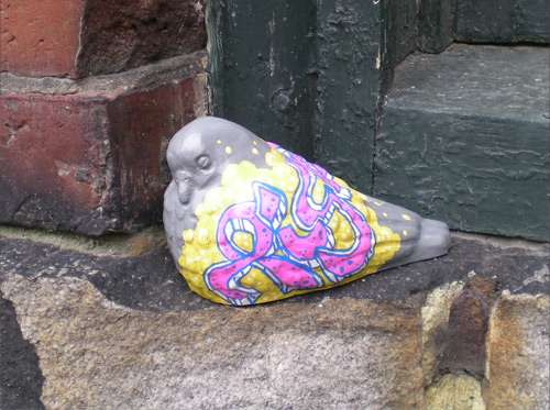 Graffiti Pigeon sculpture