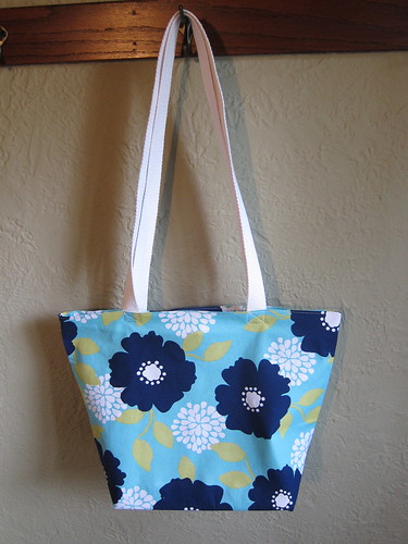 Just Crafty Enough – Project – Pillowcase Tote Bag