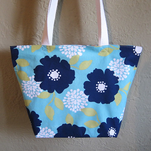 Just Crafty Enough – Project – Pillowcase Tote Bag