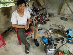 Mr. Huan the Engineer