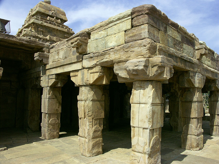Храмы Паттадакала, III-IXвв.Карнатака