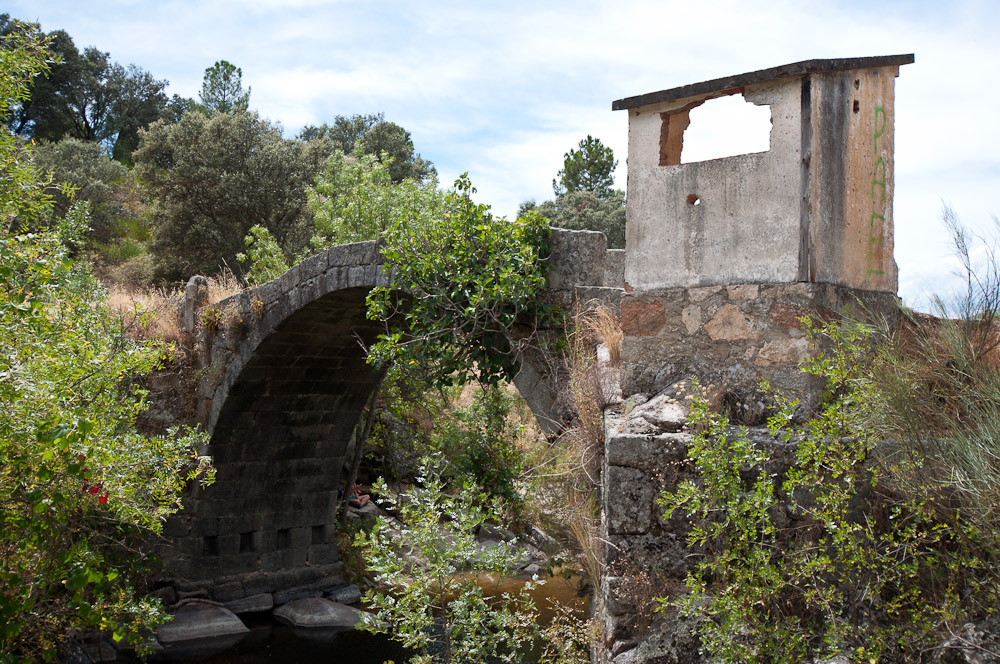 El Puente Vetón sobre el río Tiétar en la Iglesuela