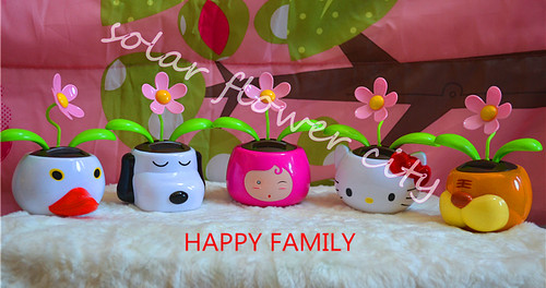 Solar Power Flip Flap Dancing Flower Happy Family  
