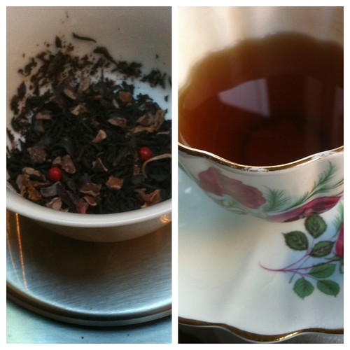 Roses et Chocolat tea blending by Ayala Moriel