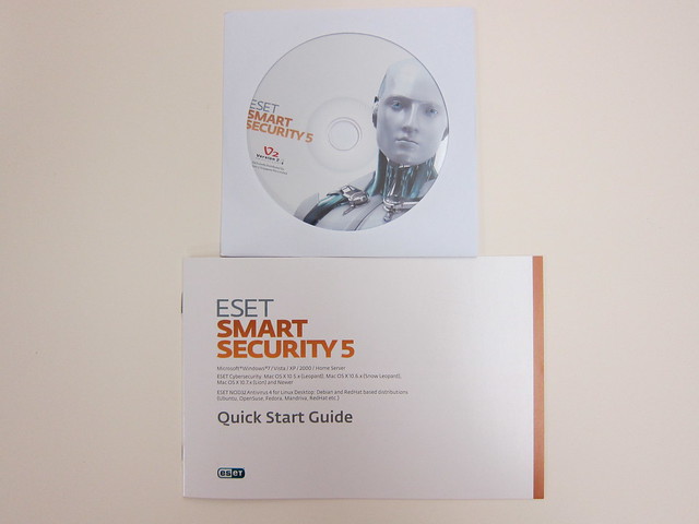 ESET Smart Security 5 Box Contents