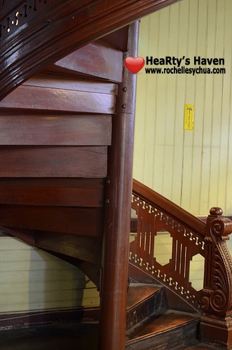 Pamintuan Mansion Stairway