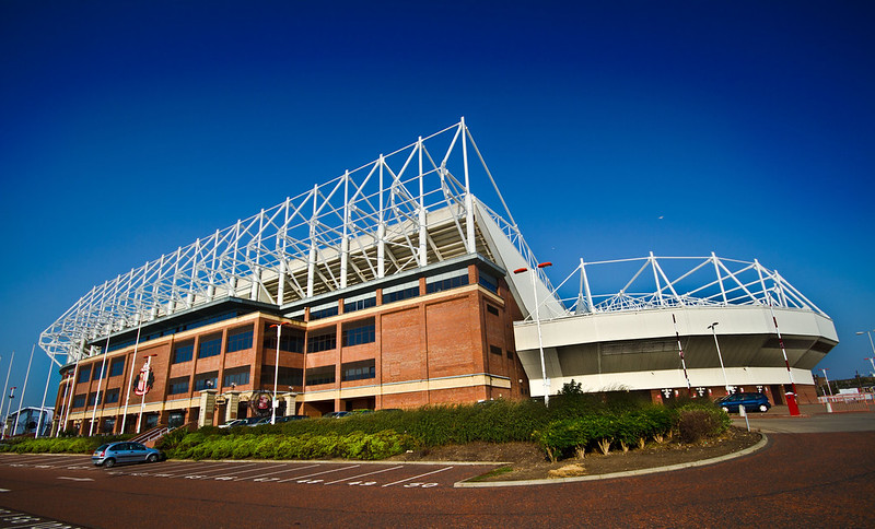 Stadium of Light. Sunderland AFC<br/>© <a href="https://flickr.com/people/37386299@N08" target="_blank" rel="nofollow">37386299@N08</a> (<a href="https://flickr.com/photo.gne?id=6215230992" target="_blank" rel="nofollow">Flickr</a>)