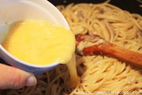 Spaghetti carbonara de setas sin lactosa (12)