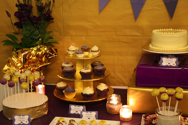 30th Birthday: Golden-Violet - Dessert & Party Table Theme