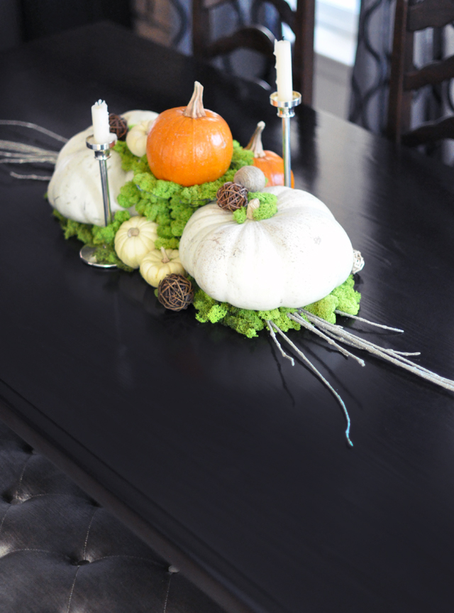 thanksgiving fall table centerpiece-pumpkins-moss