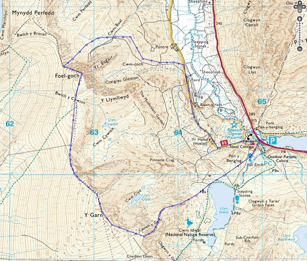 [tr] Pinnacle Ridge, Pen Yr Ole Wen And Y Garn, East Ridge 12-11-2011